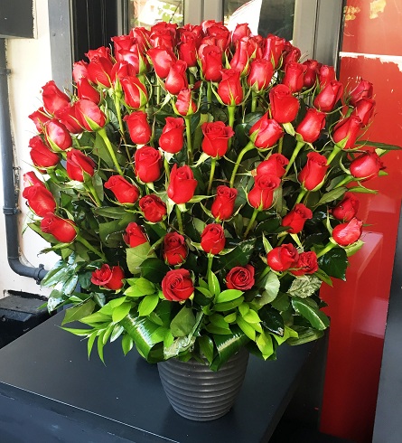 41 KIRMIZI GÜL AŞK İLE BÜYÜLEN