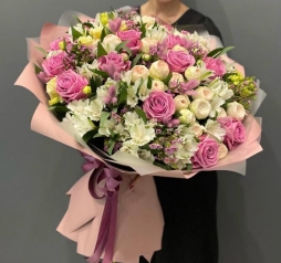 Royal Pink & White Bouquet – Lüks Pembe Beyaz Buket
